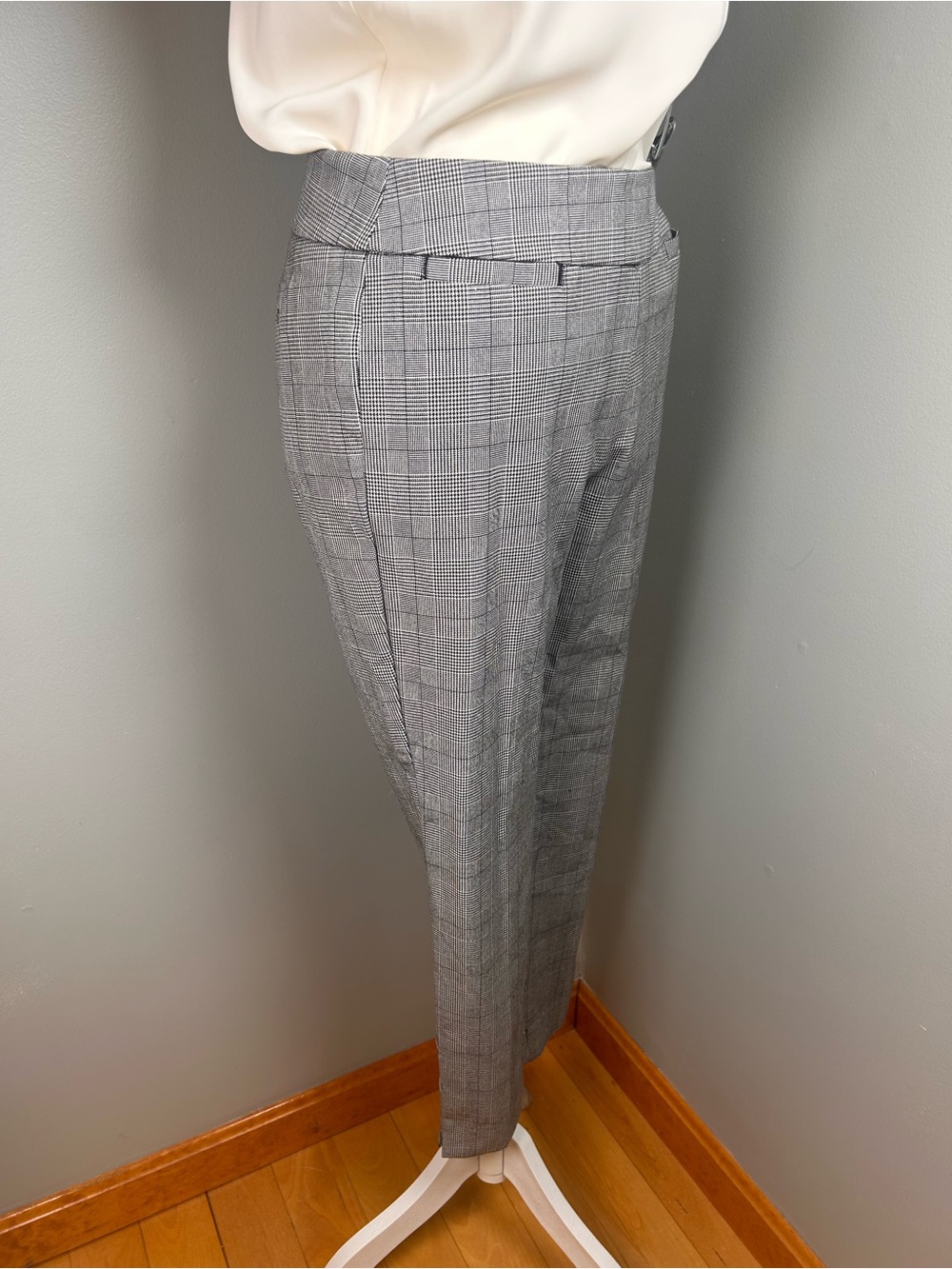 Talbots Chatham Ankle Pants 4P Petite Gray Plaid Stretch - Picture 8 of 13